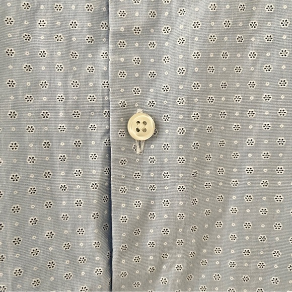 Abercrombie & Fitch Slim Stretch Long Sleeves Button Up - Picture 6 of 9